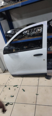 DACİA DOKKER SOL ÖN KAPI