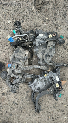 RENAULT TRAFİC PEDAL KONUK OTO
