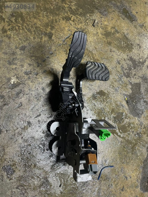 RENAULT MEGANE 4 PEDAL