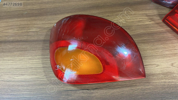 FORD FİESTA SOL ARKA STOP