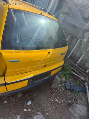 Fiat Palio bagaj kapağı