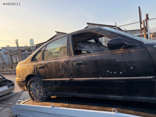 Honda accord sağ arka kapı