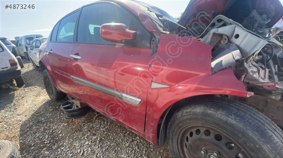 Renault Megane iki sağ arka kapı