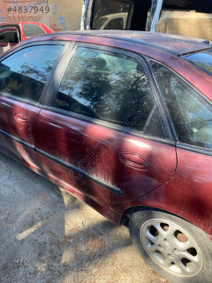 RENAULT LAGUNA 1 SOL ARKA KAPI