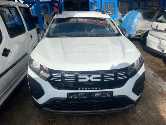 DACİA SANDERO KAPUT
