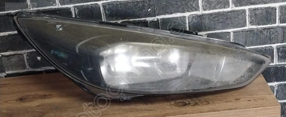 Orj ford focus 3.5 sağ ön far